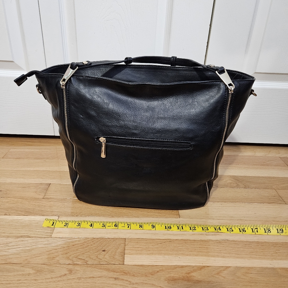 David Jones Black Feaux Leather Handbag